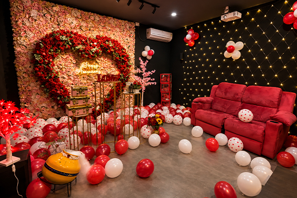 best-private-theatre-in-delhi-celebration-flix-big-1