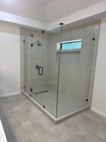 bathroom-remodeling-in-sachse-by-oak-custom-remodeling-big-3